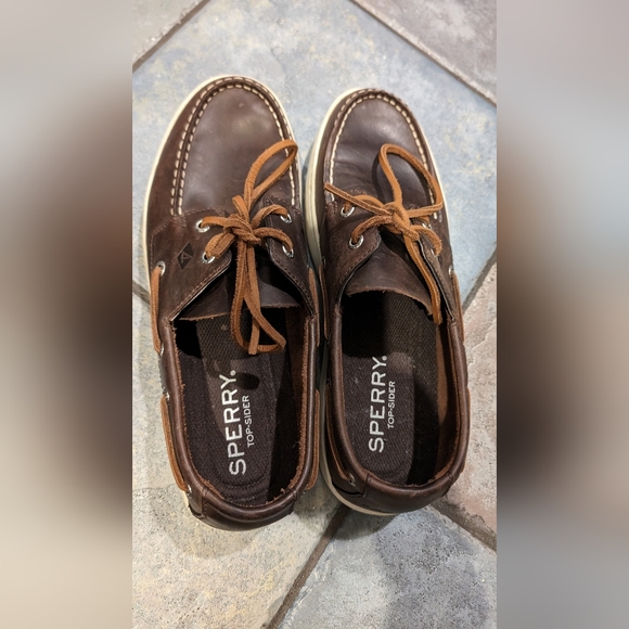 Men's Sperry boat shoes - Picture 2 of 4